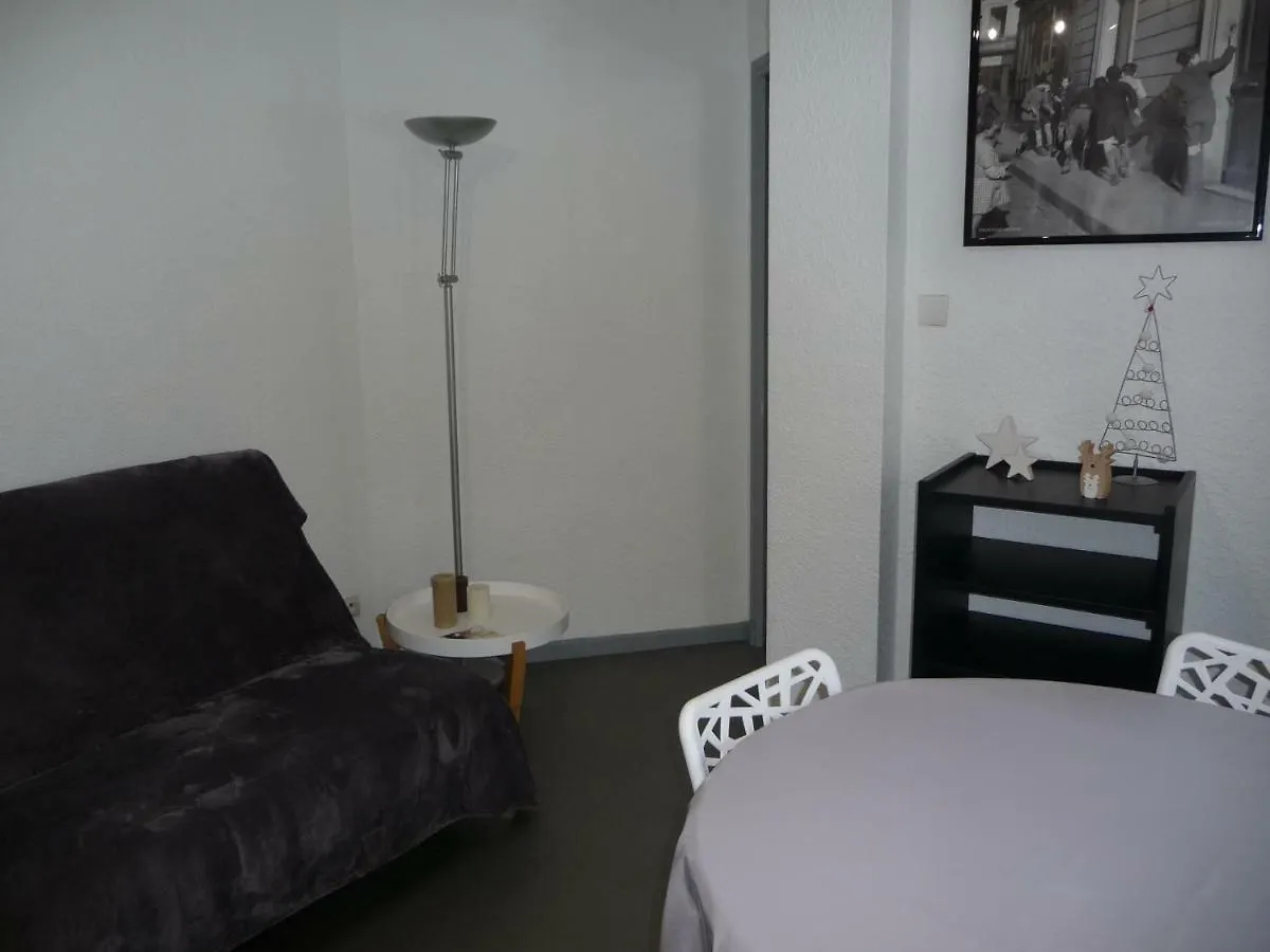 T3 Ax Apartment Ax-les-Thermes 0*,  France